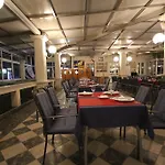 Πανσιόν Koruna - Mali