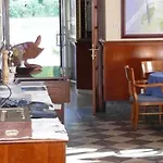 Πανσιόν Koruna - Mali 4*