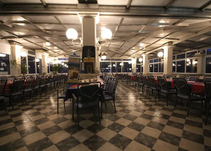 Гостевой дом Koruna - Mali 4*